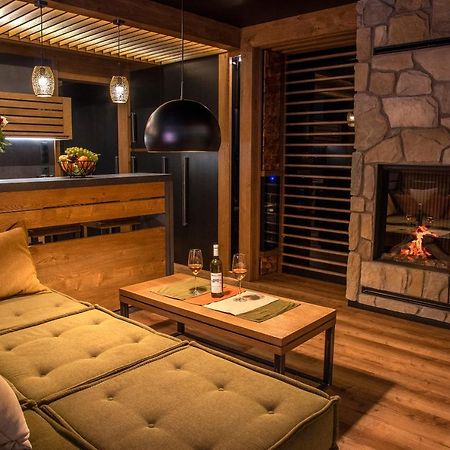 Apartman Mary Lou, Hotel Ovruc Strbske Pleso ภายนอก รูปภาพ