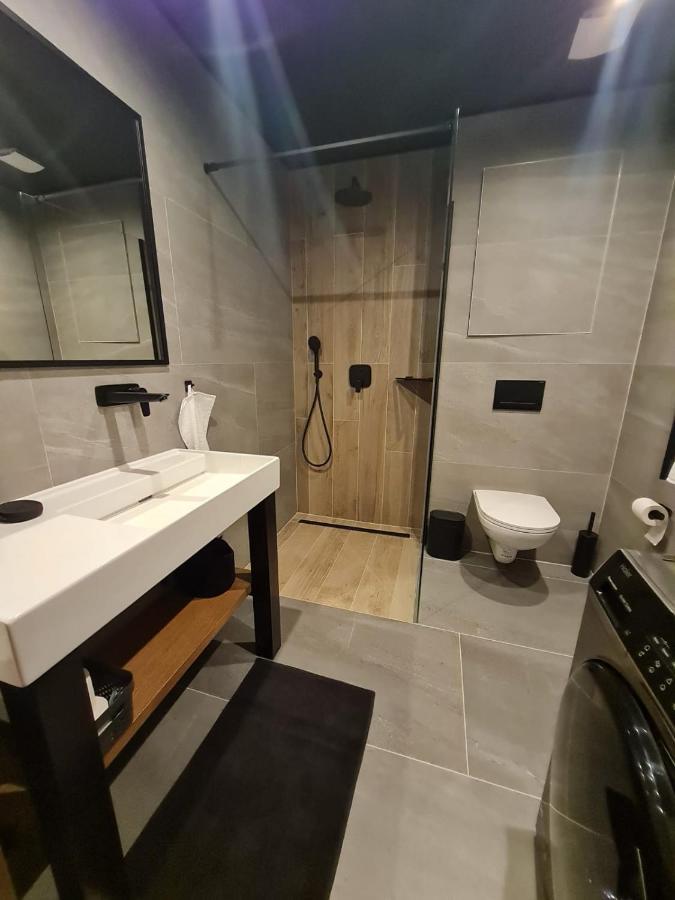 Apartman Mary Lou, Hotel Ovruc Strbske Pleso ภายนอก รูปภาพ
